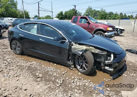 2018 Tesla Model 3 from USA, damaged, VIN 5YJ3E1EA2JF156341